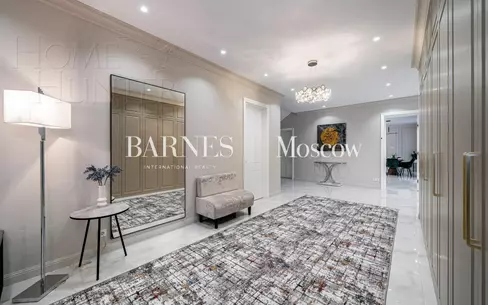 2-этажный коттедж 550 м² с отделкой