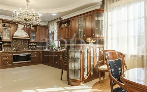 3-УРОВНЕВАЯ КВАРТИРА С ОТДЕЛКОЙ 383 М² НА 5 ЭТАЖЕ