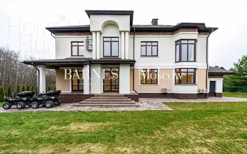 2-этажный коттедж 588 м² без отделки