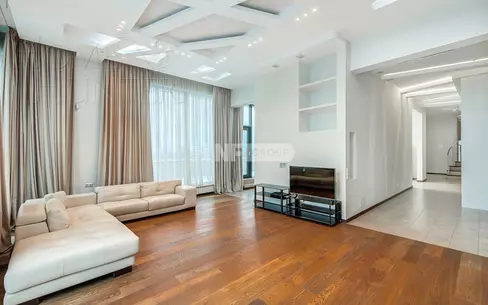 2-УРОВНЕВЫЙ ПЕНТХАУС С ОТДЕЛКОЙ 286.2 М² НА 10 ЭТАЖЕ