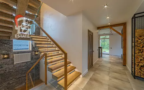 2-этажный коттедж 650 м² с отделкой