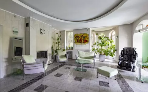 КОТТЕДЖ 675 м² с отделкой