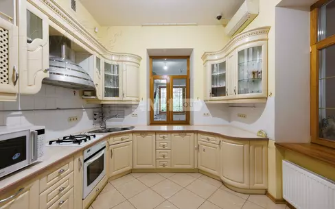 КОТТЕДЖ 602 м² с отделкой