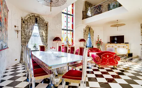 2-этажный коттедж 850 м² с отделкой