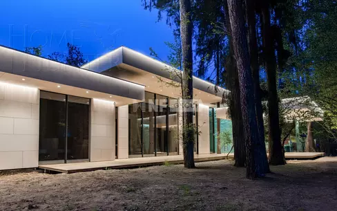 1-этажный коттедж 853 м² без отделки