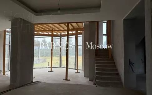 2-этажный коттедж 825 м² без отделки