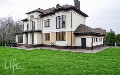 2-этажный коттедж 588 м² без отделки