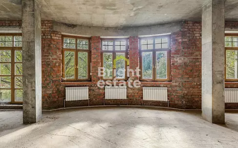 2-этажный коттедж 600 м² без отделки