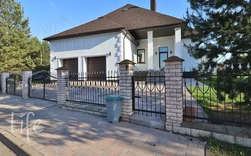 2-этажный коттедж 440 м² с отделкой