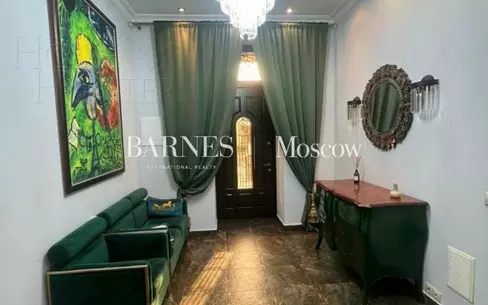 2-этажный таунхаус 440 м² с отделкой