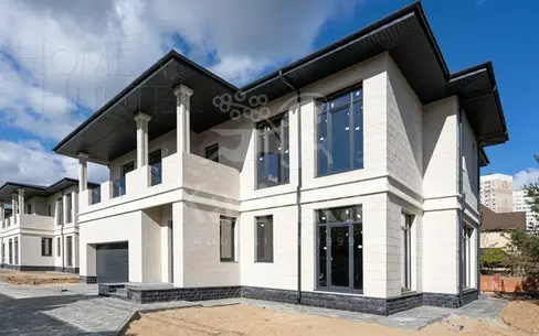2-этажный коттедж 390 м² без отделки