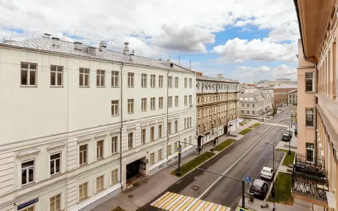 4-КОМН. КВАРТИРА С ОТДЕЛКОЙ 135 М² НА 4 ЭТАЖЕ