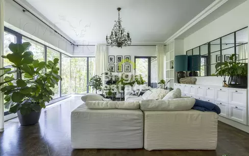 4-КОМН. КВАРТИРА С ОТДЕЛКОЙ 154 М² НА 2 ЭТАЖЕ