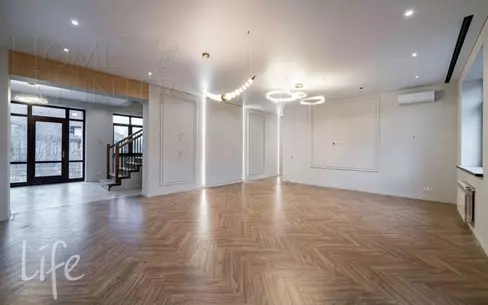 2-этажный коттедж 588 м² без отделки