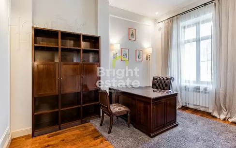 2-этажный коттедж 959 м² с отделкой