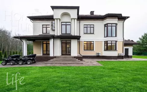 2-этажный коттедж 588 м² без отделки