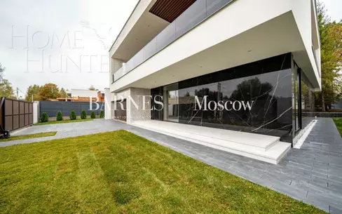 2-этажный коттедж 548 м² без отделки