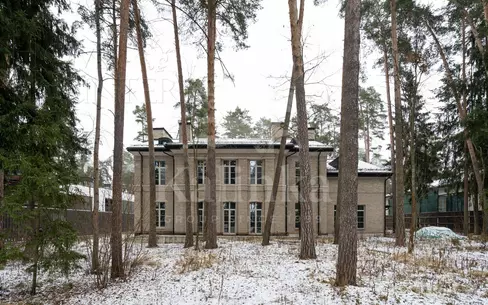 2-этажный коттедж 850 м² без отделки