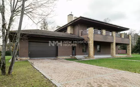 2-этажный коттедж 693 м² без отделки