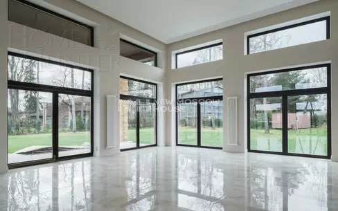 2-этажный коттедж 451 м² без отделки