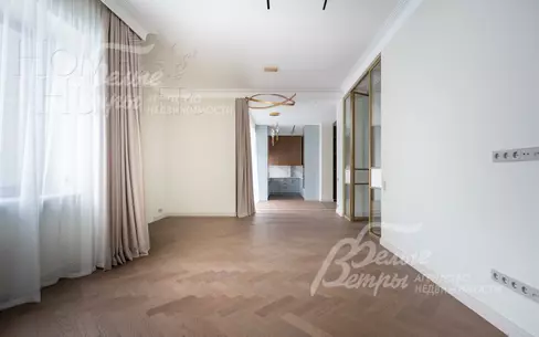 2-этажный коттедж 323 м² с отделкой