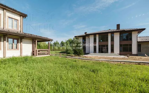 2-этажный коттедж 448 м² без отделки