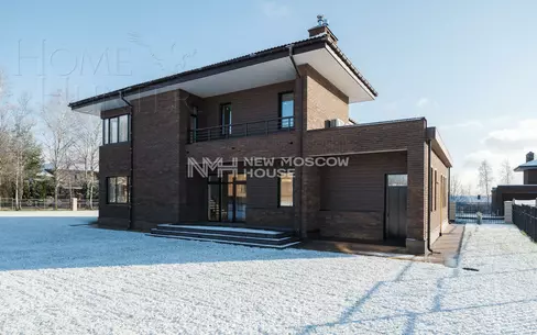 2-этажный коттедж 323 м² с отделкой