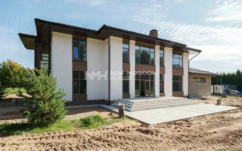 2-этажный коттедж 448 м² без отделки