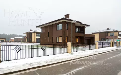 2-этажный коттедж 323 м² с отделкой