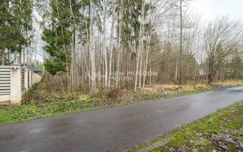Участок 25 сот. в охраняемом поселке