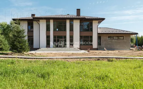 2-этажный коттедж 448 м² без отделки