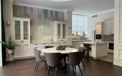 2-этажный коттедж 650 м² с отделкой