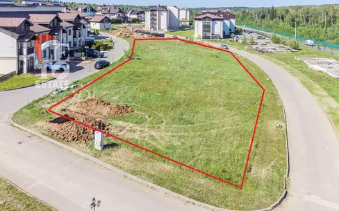 Участок 30.3 сот. в охраняемом поселке