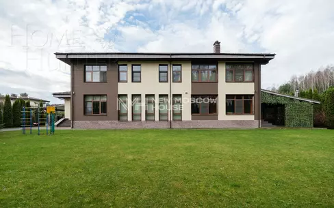 2-этажный коттедж 438 м² с отделкой