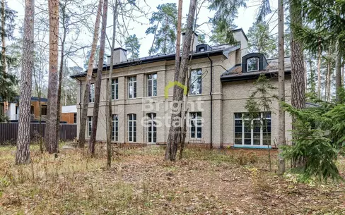 2-этажный коттедж 850 м² без отделки