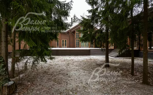 2-этажный коттедж 1 438 м² с отделкой