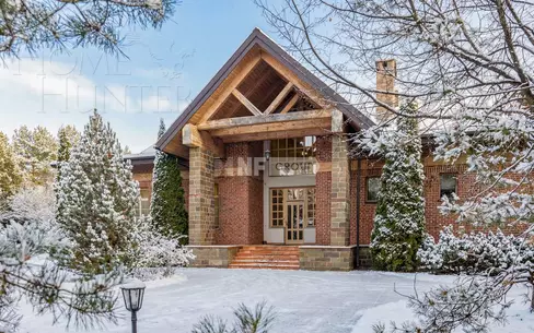 2-этажный коттедж 2 192.9 м² с отделкой