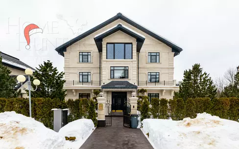 3-этажный коттедж 1 100 м² с отделкой