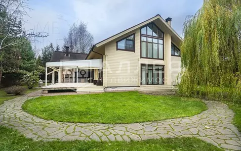 2-этажный коттедж 550 м² с отделкой