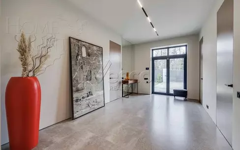 2-этажный коттедж 450 м² с отделкой