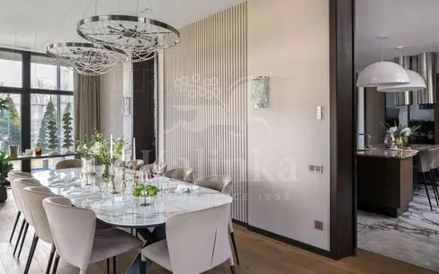 2-этажный коттедж 1 475 м² с отделкой