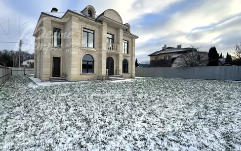 2-этажный коттедж 330 м² без отделки