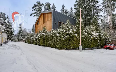 2-этажный коттедж 500 м² с отделкой