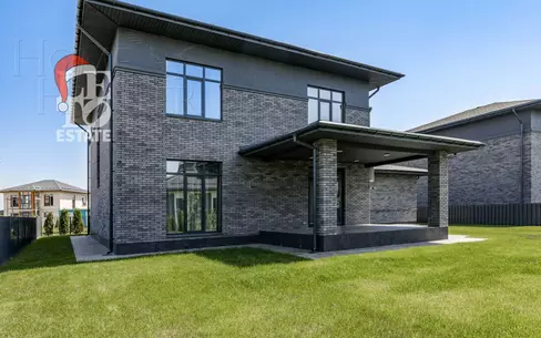 2-этажный коттедж 320 м² с отделкой