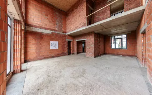 2-этажный коттедж 244.5 м² без отделки