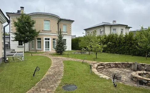 2-этажный коттедж 440 м² с отделкой