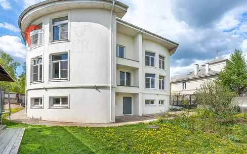 2-этажный коттедж 680 м² без отделки