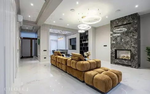 3-этажный таунхаус 239 м² с отделкой