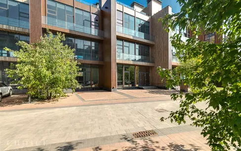 3-этажный таунхаус 239 м² с отделкой