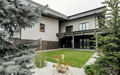 КОТТЕДЖ 1 123 м² с отделкой